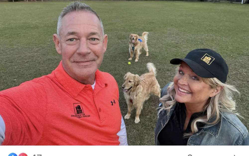 Reunited Male Dog (Light blonde, Golden Retriever)